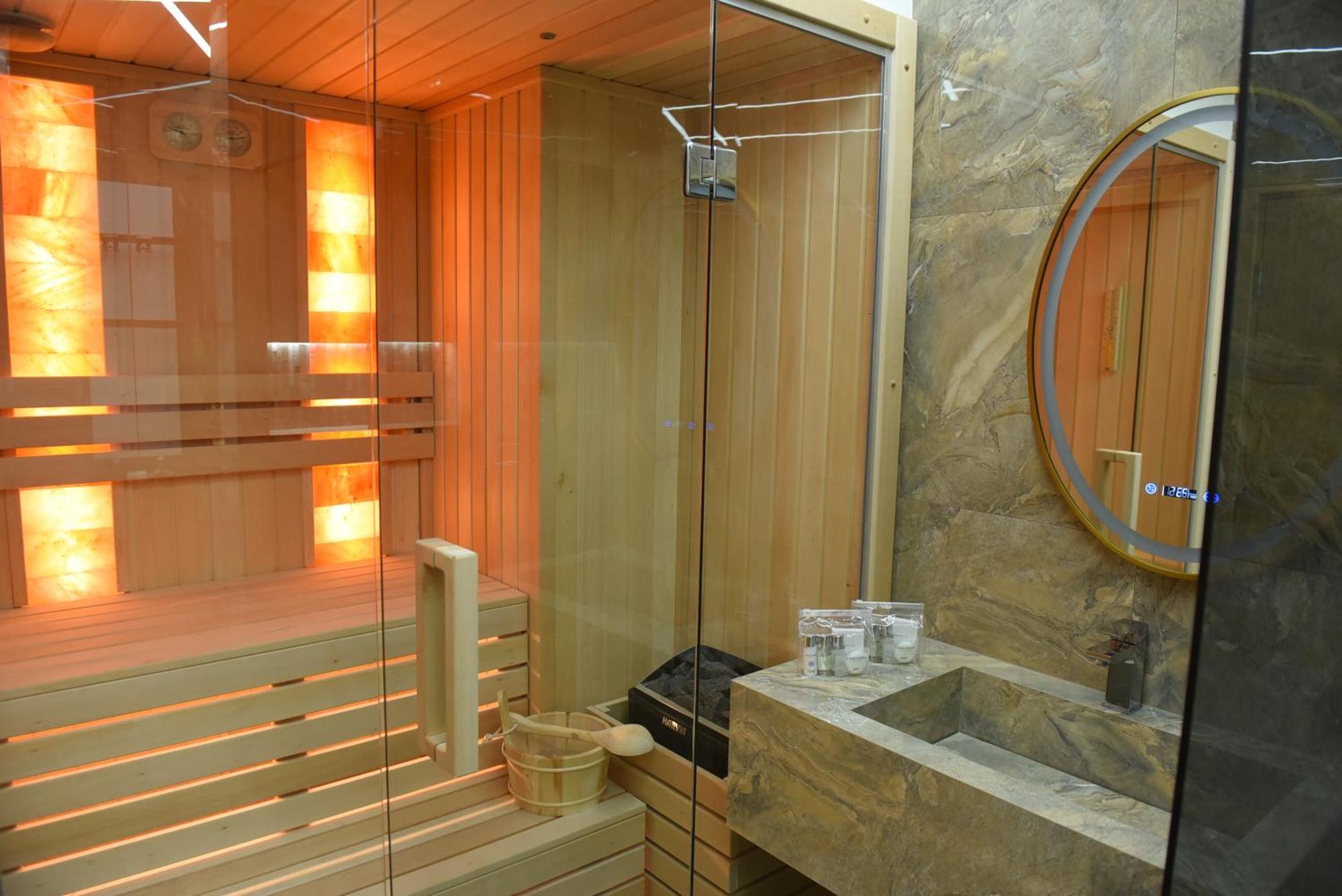 Premium Lux Cacak