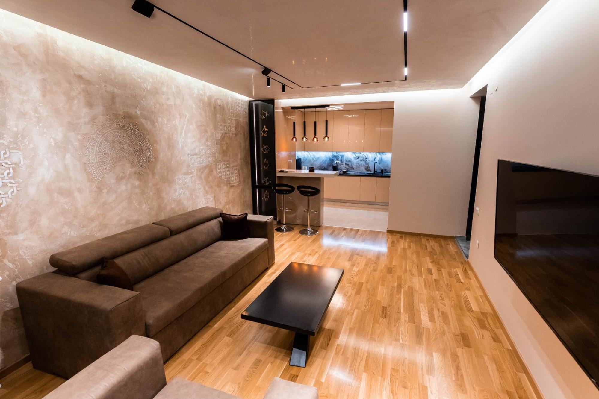 Premium Lux * Cacak